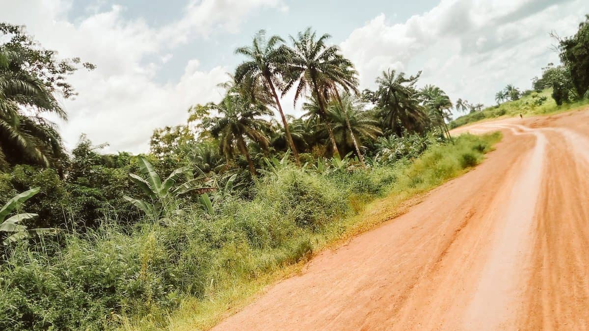 Camino rural en Nigeria.